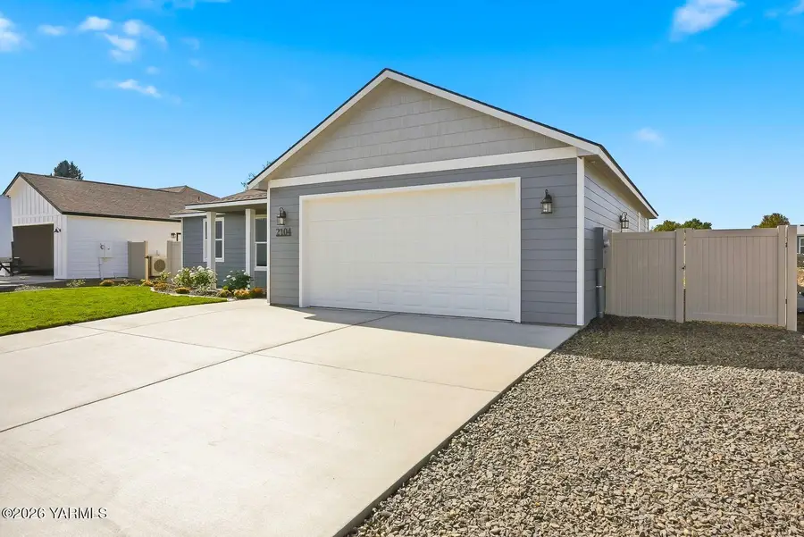 2104 Lovance, Yakima, WA 98903 - #3