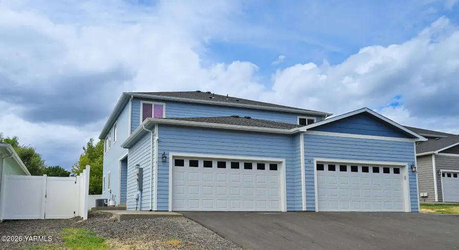 110 N 44th, Yakima, WA 98908 - #2