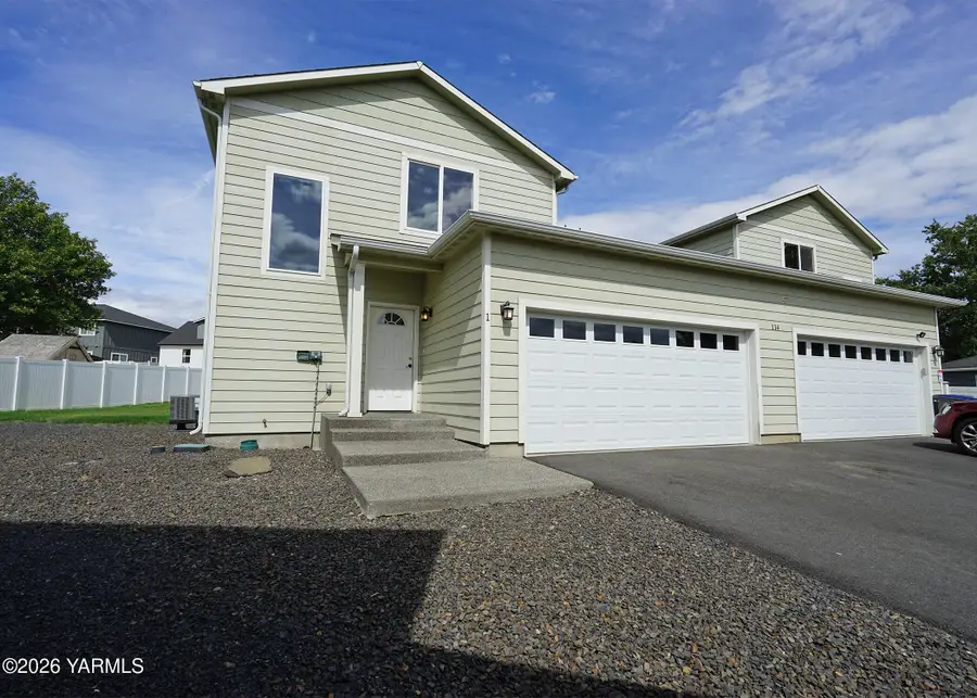 114 N 44th, Yakima, WA 98908 - #3