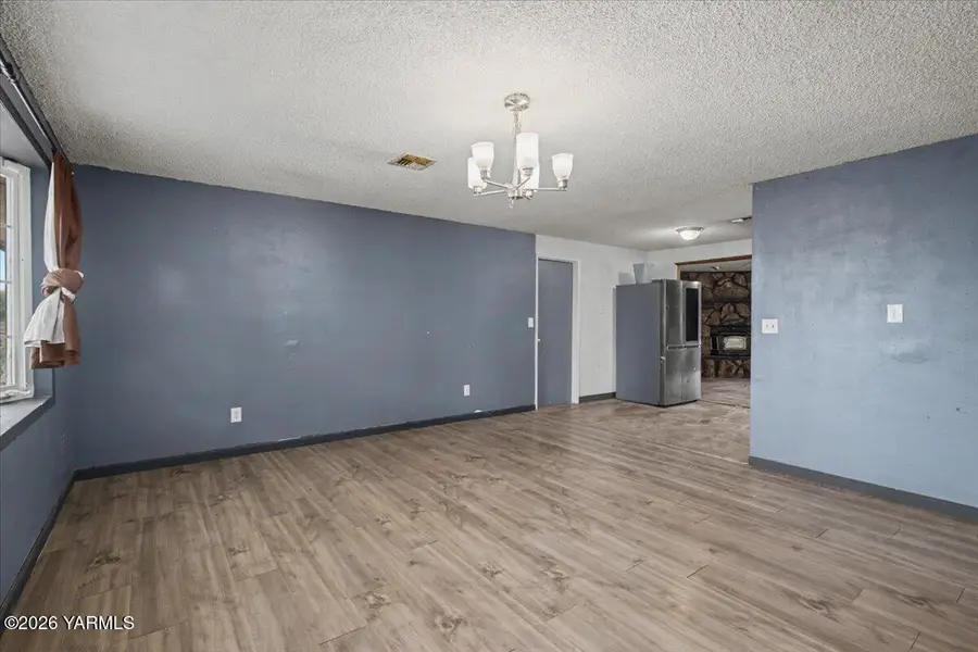 270 Kinne, Selah, WA 98942 - #3