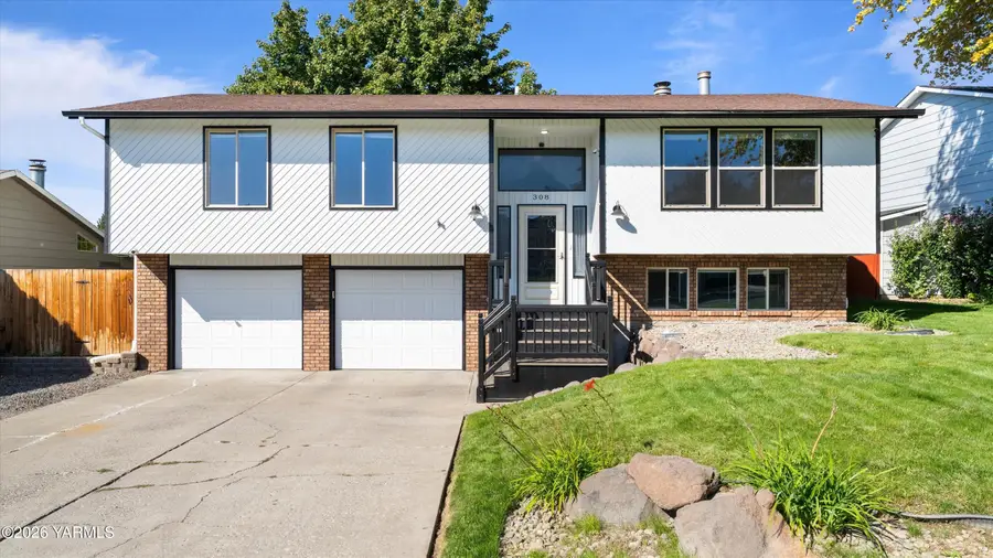 308 N 50th, Yakima, WA 98908 - #2