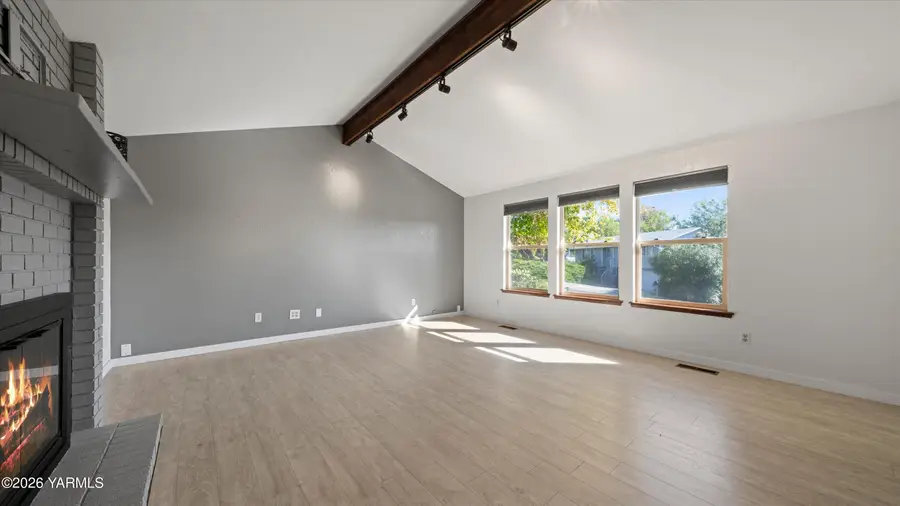 308 N 50th, Yakima, WA 98908 - #3