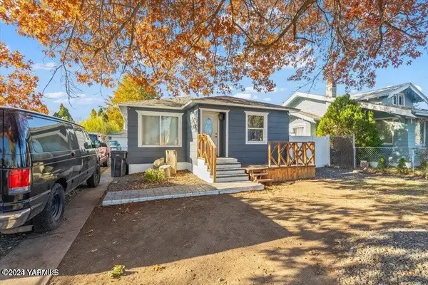 1204 S 10th, Yakima, WA 98902