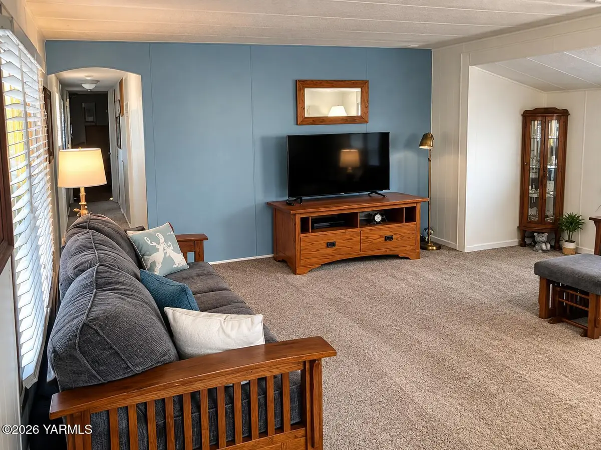 8301 W Tieton, Yakima, WA 98908 - #1