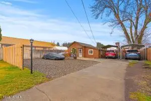 912 Cornell Ave, Yakima, WA 98902 - #2