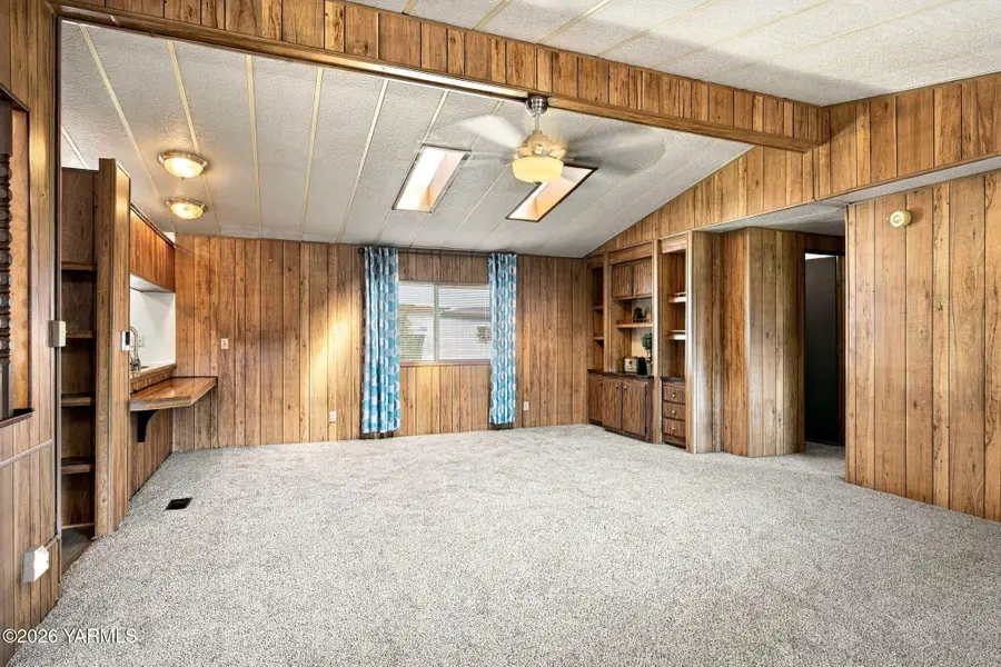 55 W Washington, Yakima, WA 98903 - #3