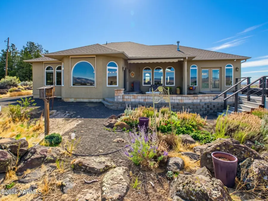 1742 Weikel, Yakima, WA 98908 - #3