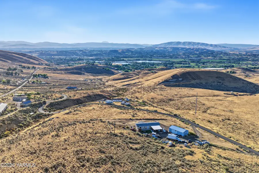 2200 Sage Trail, Yakima, WA 98901 - #2