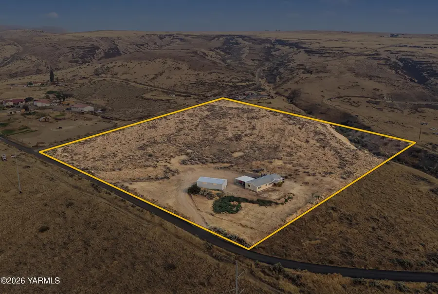 2200 Sage Trail, Yakima, WA 98901 - #3