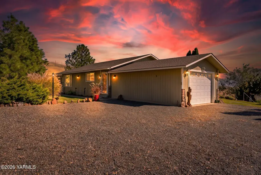 11 Stealth, Yakima, WA 98901 - #3