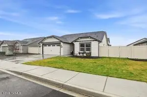 2304 S 57th Ave, Yakima, WA 98903 - #2