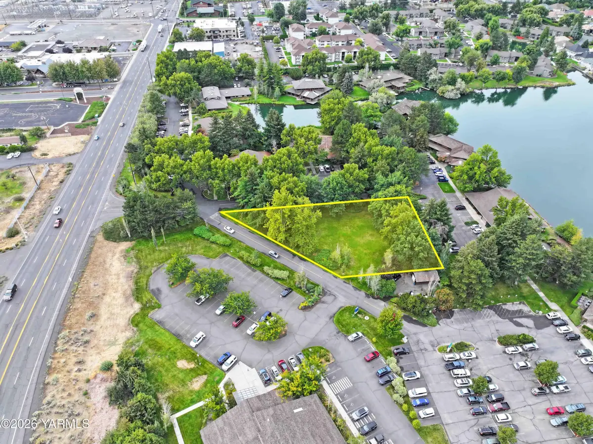 1310 N 16th, Yakima, WA 98902 - #1