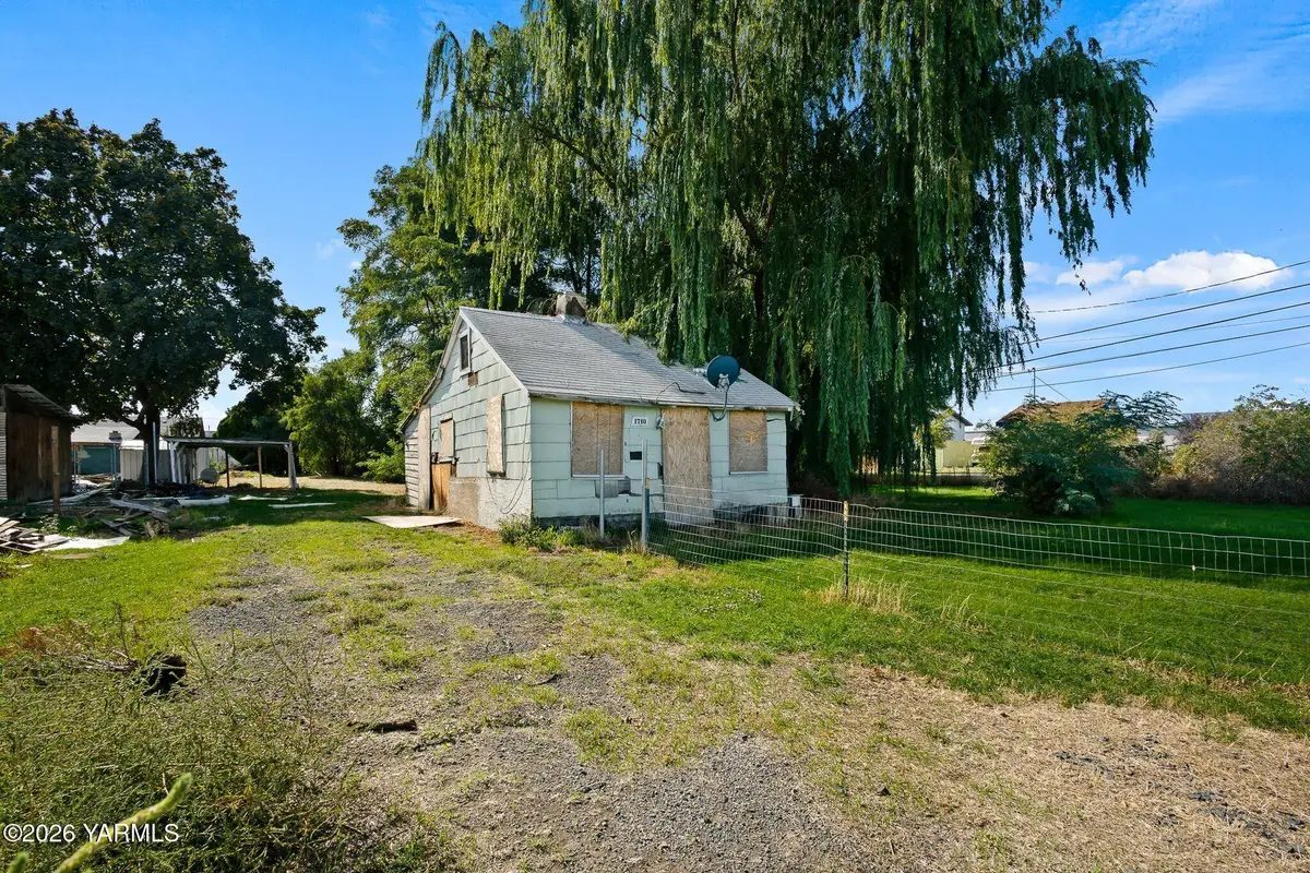 1710 E Mead, Union Gap, WA 98903 - #1