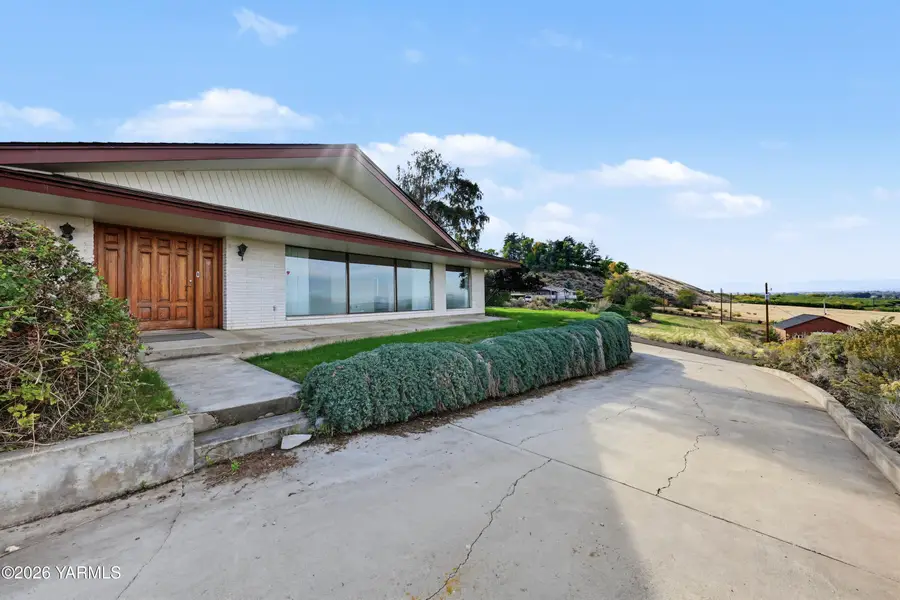2608 Mccullough, Yakima, WA 98903 - #2