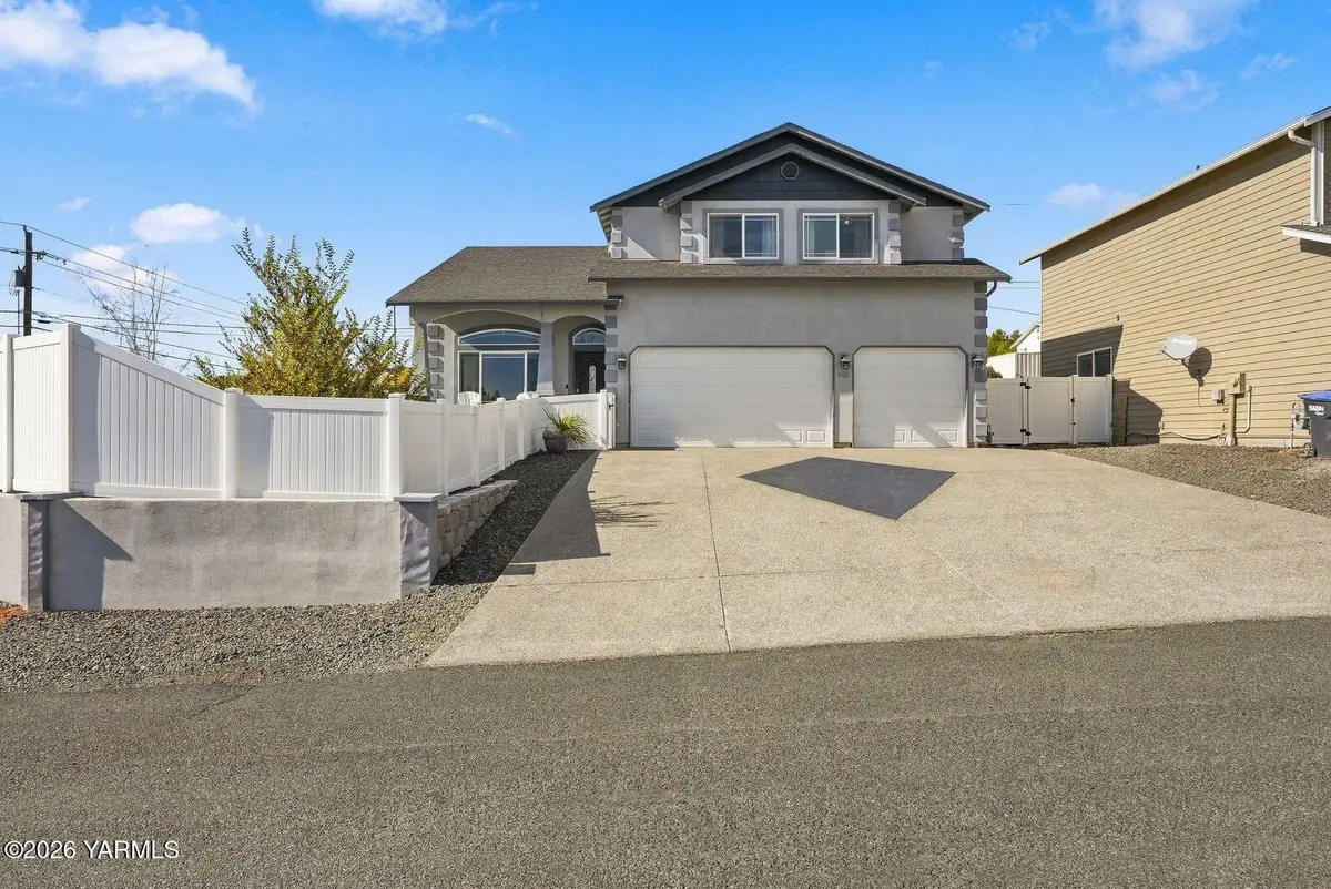 902 Blitz, Selah, WA 98942 - #1