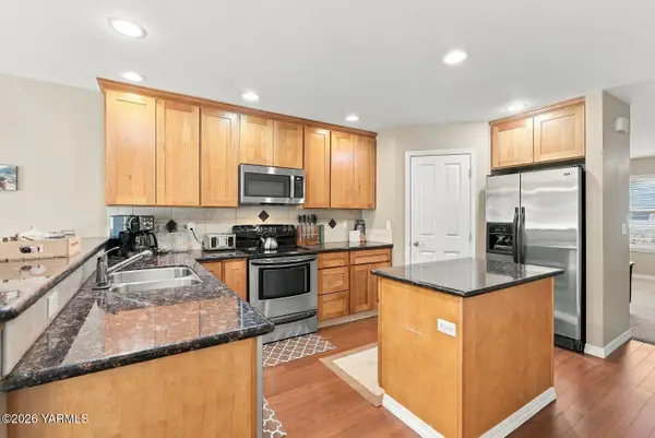 310 Riverview, Selah, WA 98942
