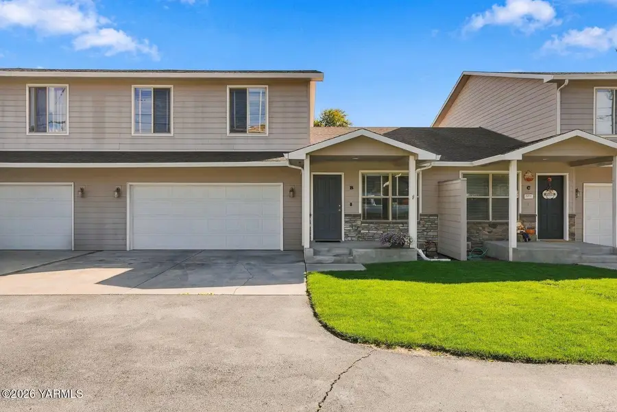 310 Riverview, Selah, WA 98942 - #2