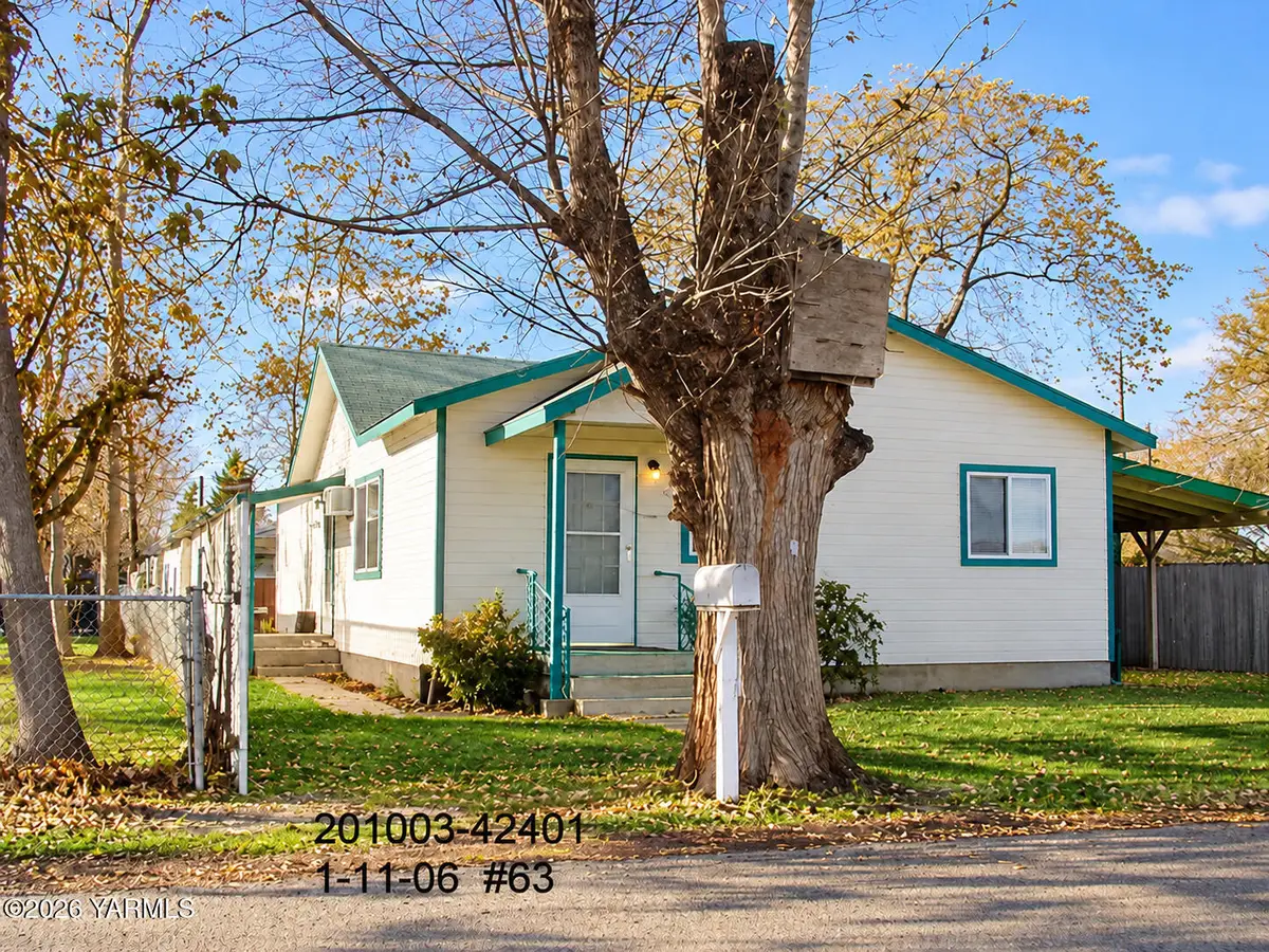 313 N G, Toppenish, WA 98948 - #1