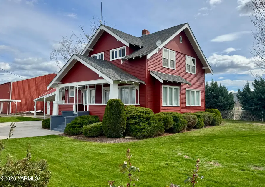 7801 Campbell, Toppenish, WA 98948 - #2