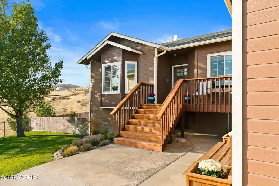 1211 Summerset, Yakima, WA 98901 - #3