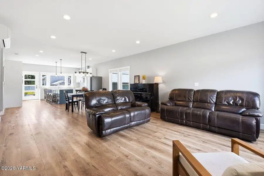 250 Wise Acre, Yakima, WA 98901 - #3