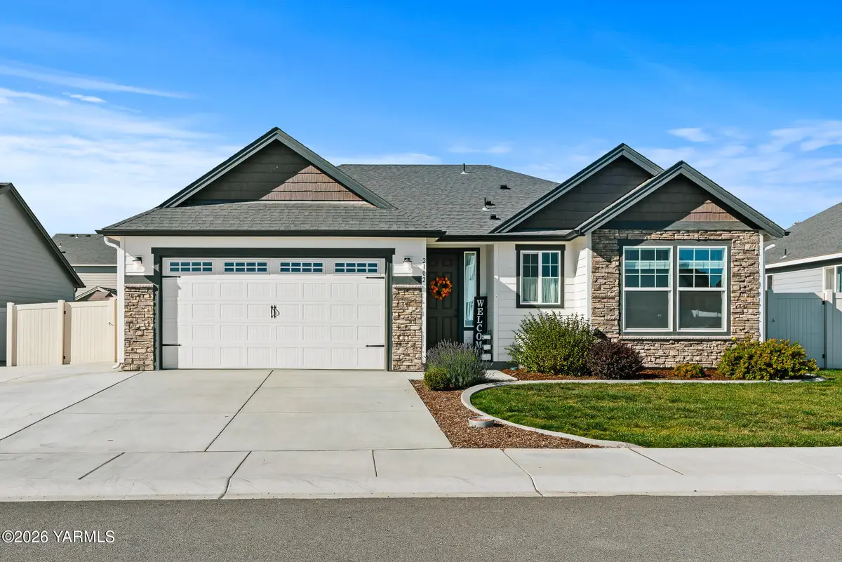 2102 Amber, Yakima, WA 98901 - #1