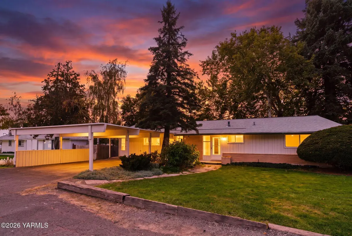 5416 Englewood, Yakima, WA 98908 - #1