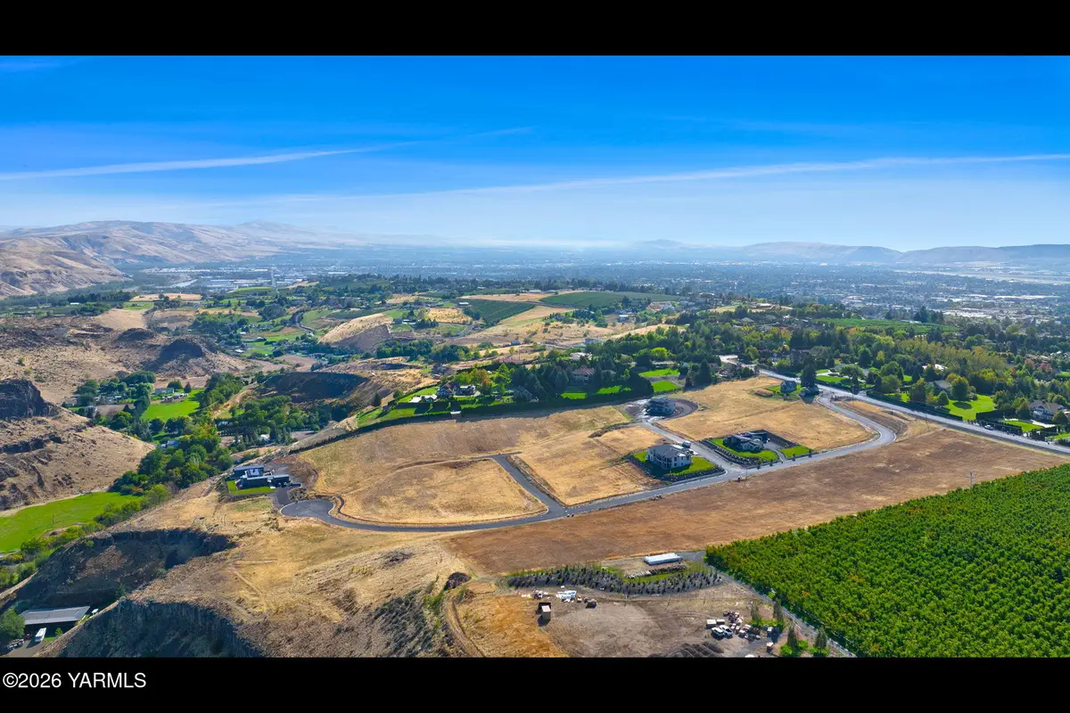 NKA Canyon Estates, Yakima, WA 98908 - #1