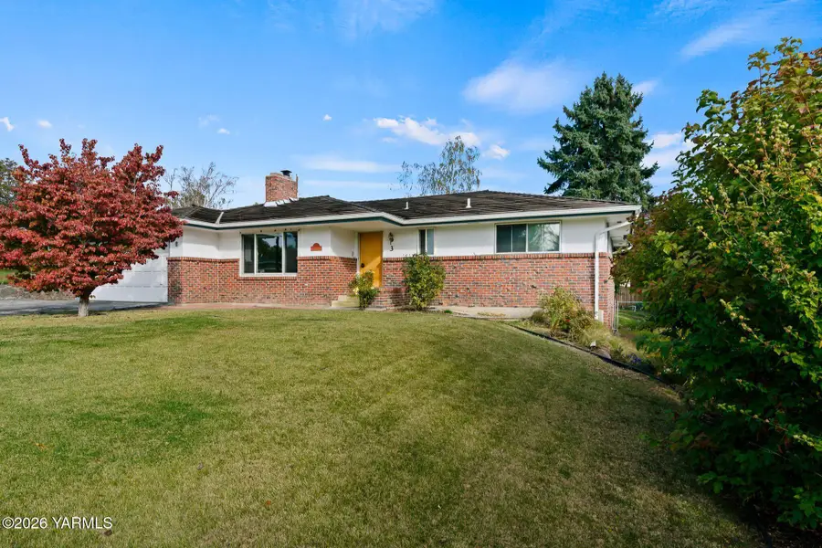 3 N 42nd, Yakima, WA 98908 - #3