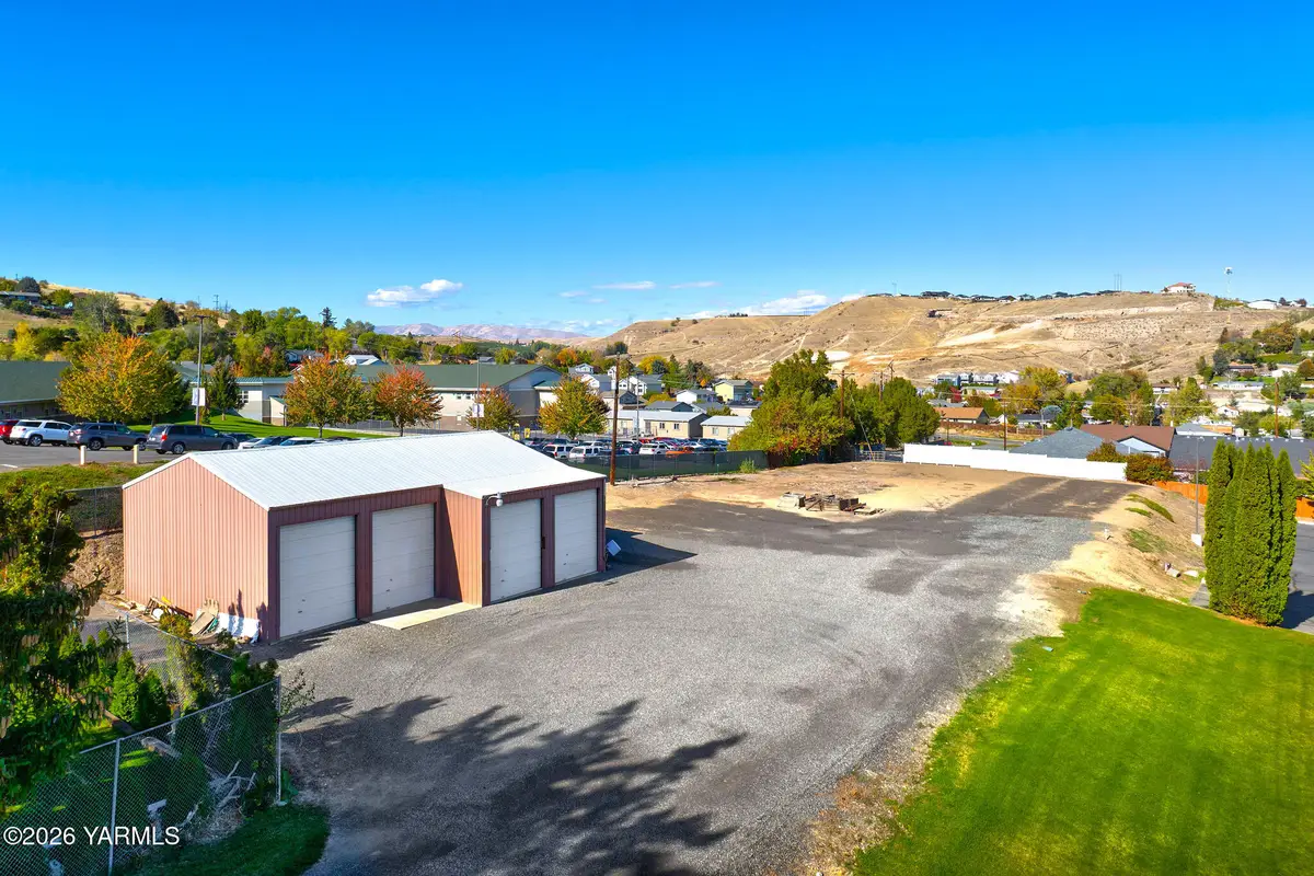 NKA W Fremont, Selah, WA 98942 - #1