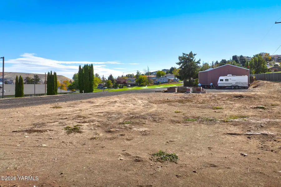 NKA W Fremont, Selah, WA 98942 - #3