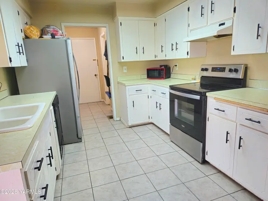 106 Sky Vista, Yakima, WA 98901 - #2