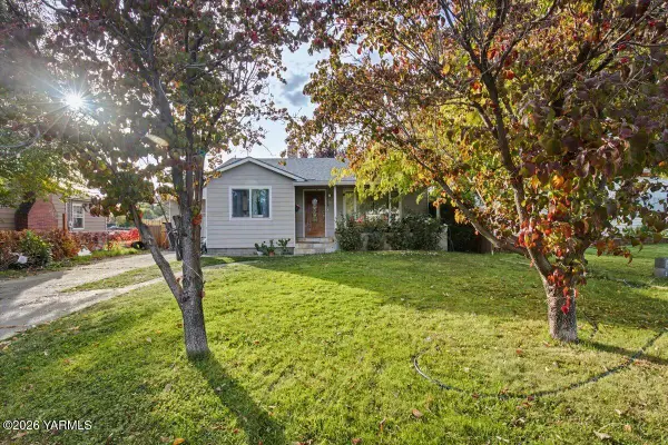 1014 S 17th, Yakima, WA 98902