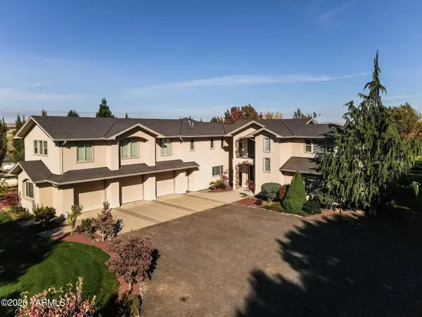 1907 Moore, Yakima, WA 98908