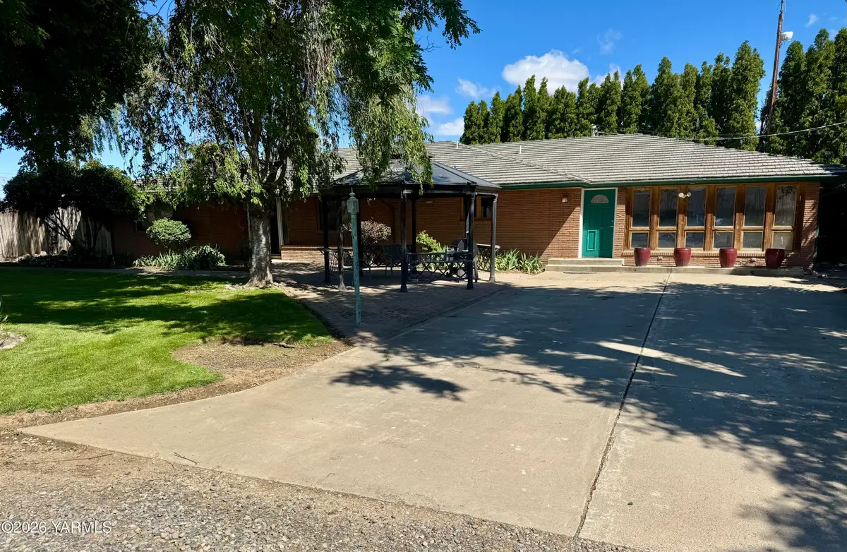 9791 Ashue, Toppenish, WA 98948 - #1