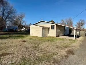 3204 Ahtanum Rd, Yakima, WA 98903 - #2