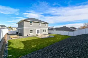 126 Lyle Loop Rd, Selah, WA 98942 - #3