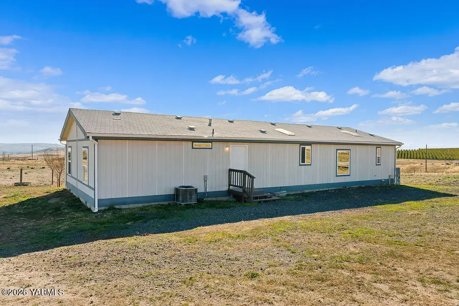 1431 Conrad, Selah, WA 98942 - #3