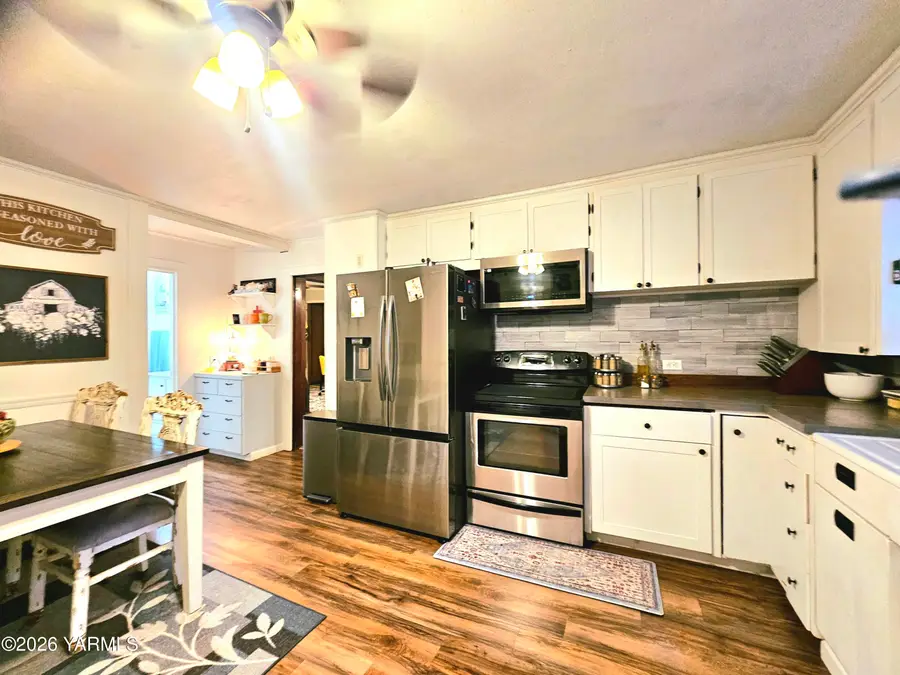 2901 Mapleway, Yakima, WA 98908 - #2