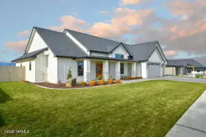 2009 S 94th Ave, Yakima, WA 98903 - #2