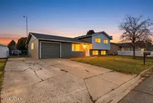 1116 S 31st Ave, Yakima, WA 98902 - #2