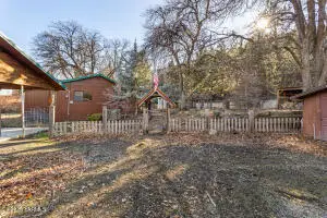 121 Tampico Park Rd, Yakima, WA 98903