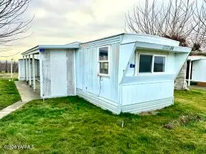 141 Carolinda Ln #Unit I, Wapato, WA 98951 - #2