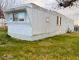 141 Carolinda Ln #Unit I, Wapato, WA 98951 - #3