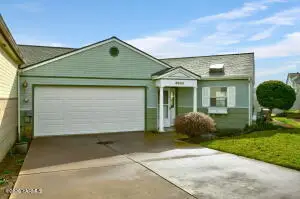 4934 Apple Blossom Ct, Yakima, WA 98908