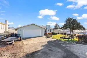 111 N 94th Pl, Yakima, WA 98908 - Image #2