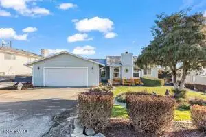 111 N 94th Pl, Yakima, WA 98908 - Image #3