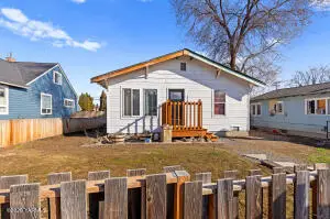 419 S 17th Ave, Yakima, WA 98902 - #2