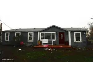 516 N Keys Rd, Yakima, WA 98901 - #1
