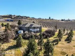 224 Heysman Rd, Selah, WA 98942 - #3